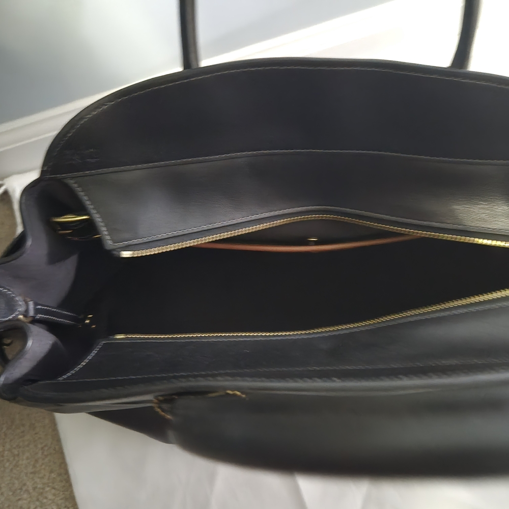 Coach Black Leather Women's Bag - Picture 5 of 6